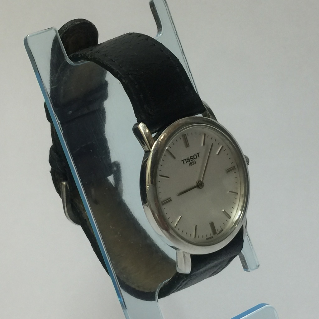 TISSOT ティソ QZ【C275K】文字盤 シルバー系【動作状況 良好】男女