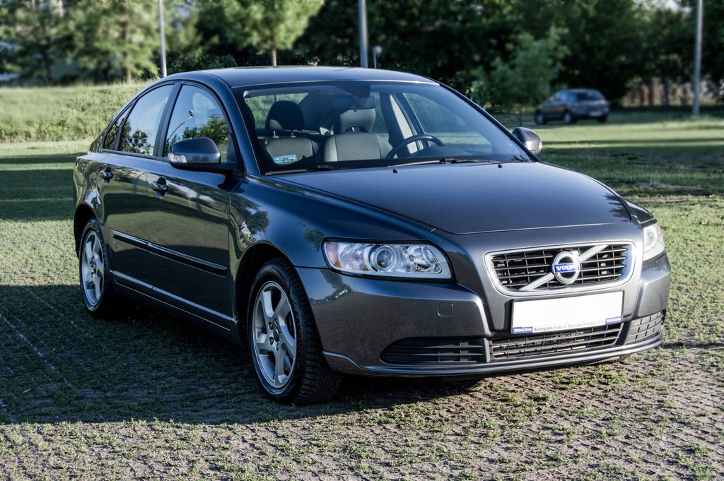 Volvo s40 ii рестайлинг