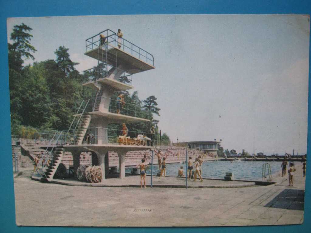 GDYNIA, BASEN PŁYWACKI NA POLANCE REDŁOWSKIEJ.