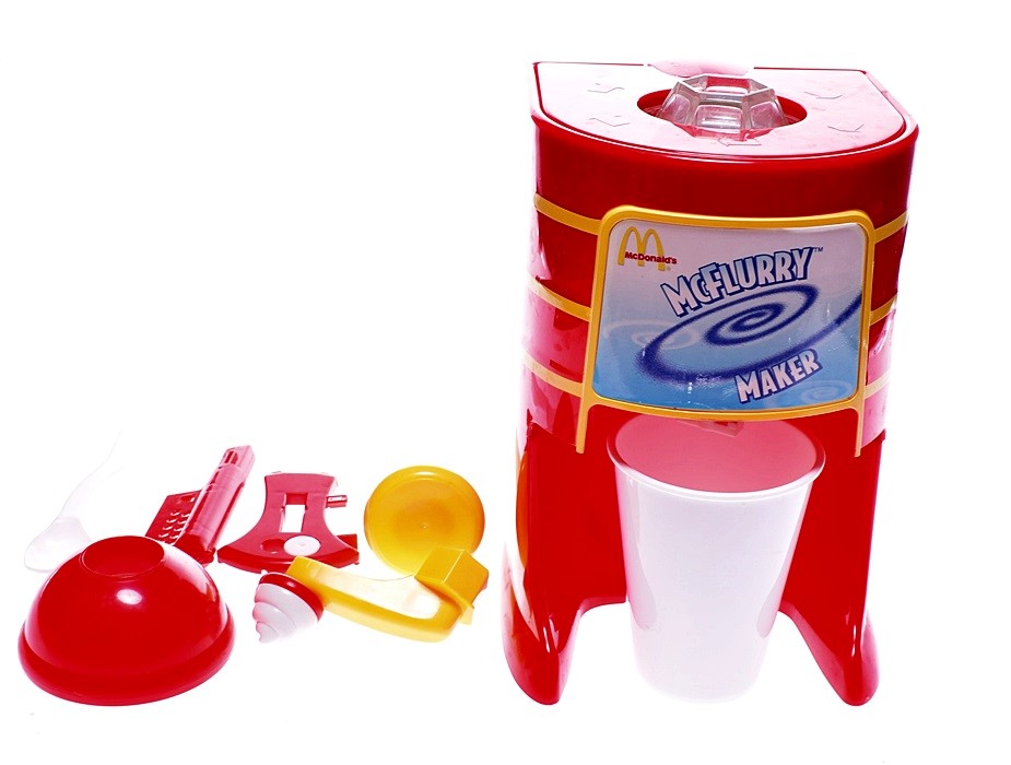 5139-28 ...MCDONALDS... m#d MCFLURRY MAKER KIDS