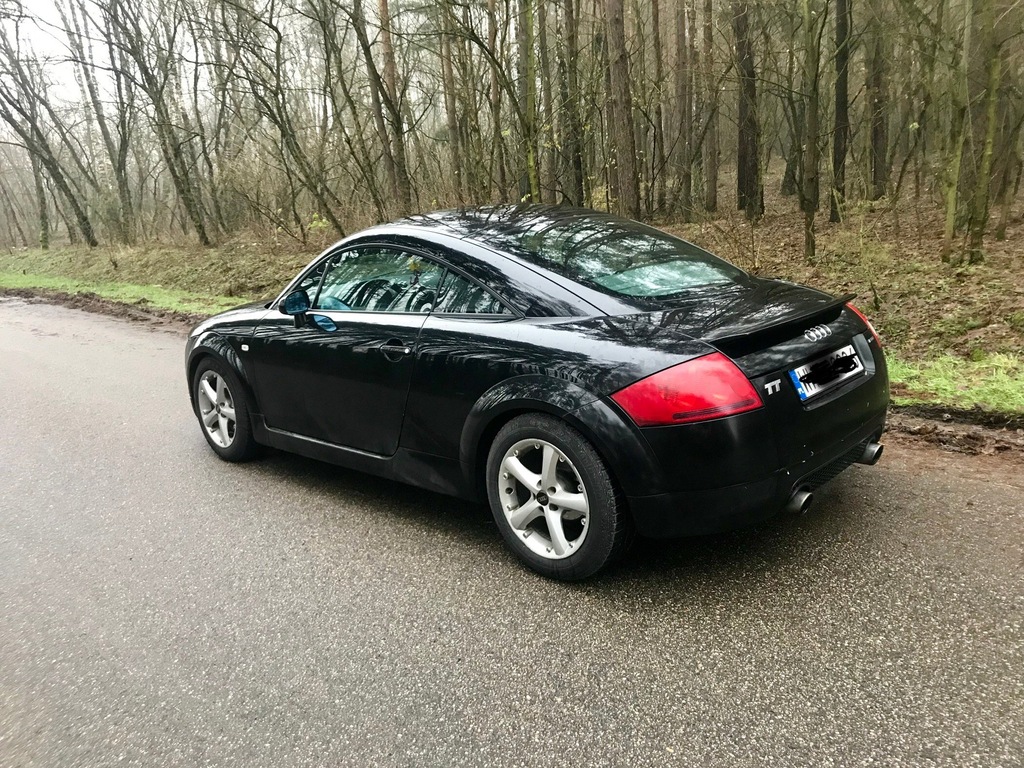 Audi TT 8N czarna 1.8 T quattro 180KM 1999