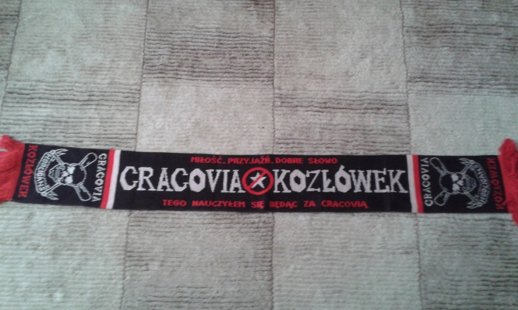 Szal Cracovia Kozłówek