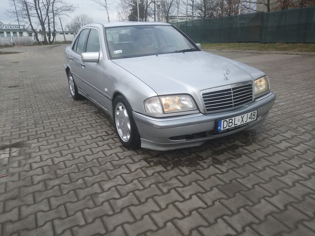Mercedes w202 2.2diesel, manual,lift, skóry