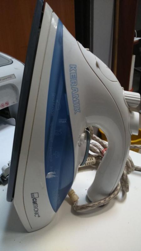 ŻELAZKO CLATRONIC DB 3061 K 2200W