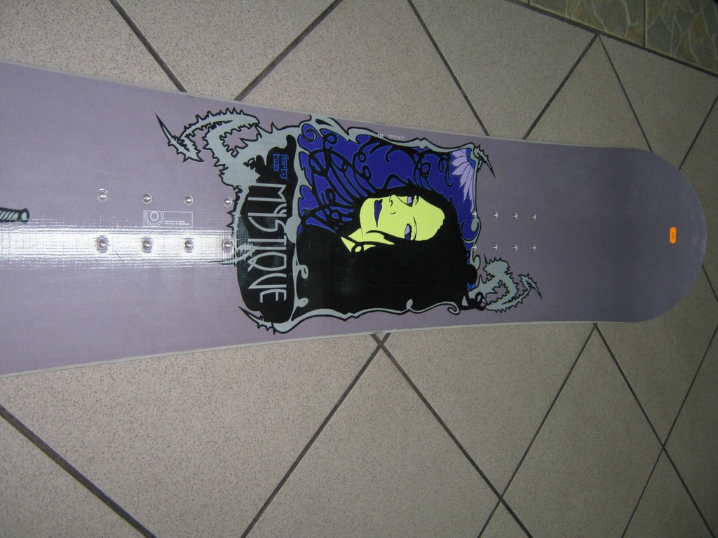 NITRO MYSTIQUE FORTY  NOWY Snowboard  141