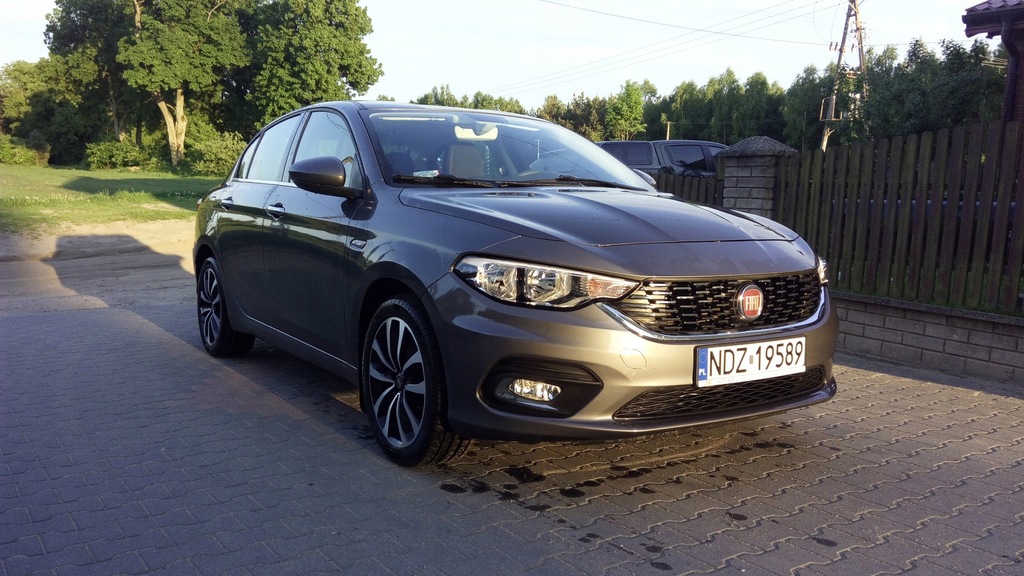 Седан fiat tipo