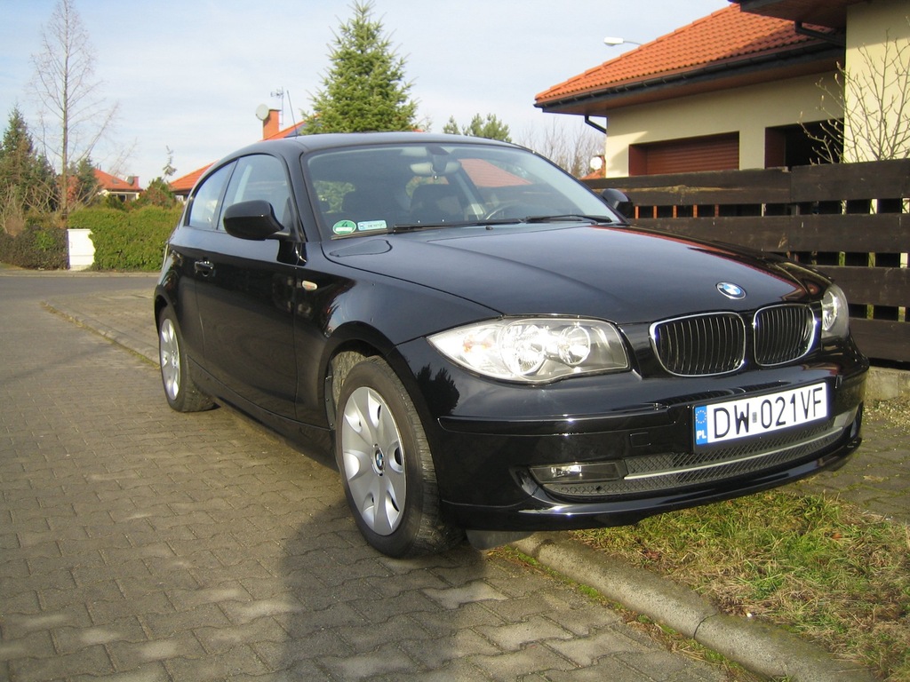 BMW 116i przeb.118000km rok 2009 BEZWYPADKOWY