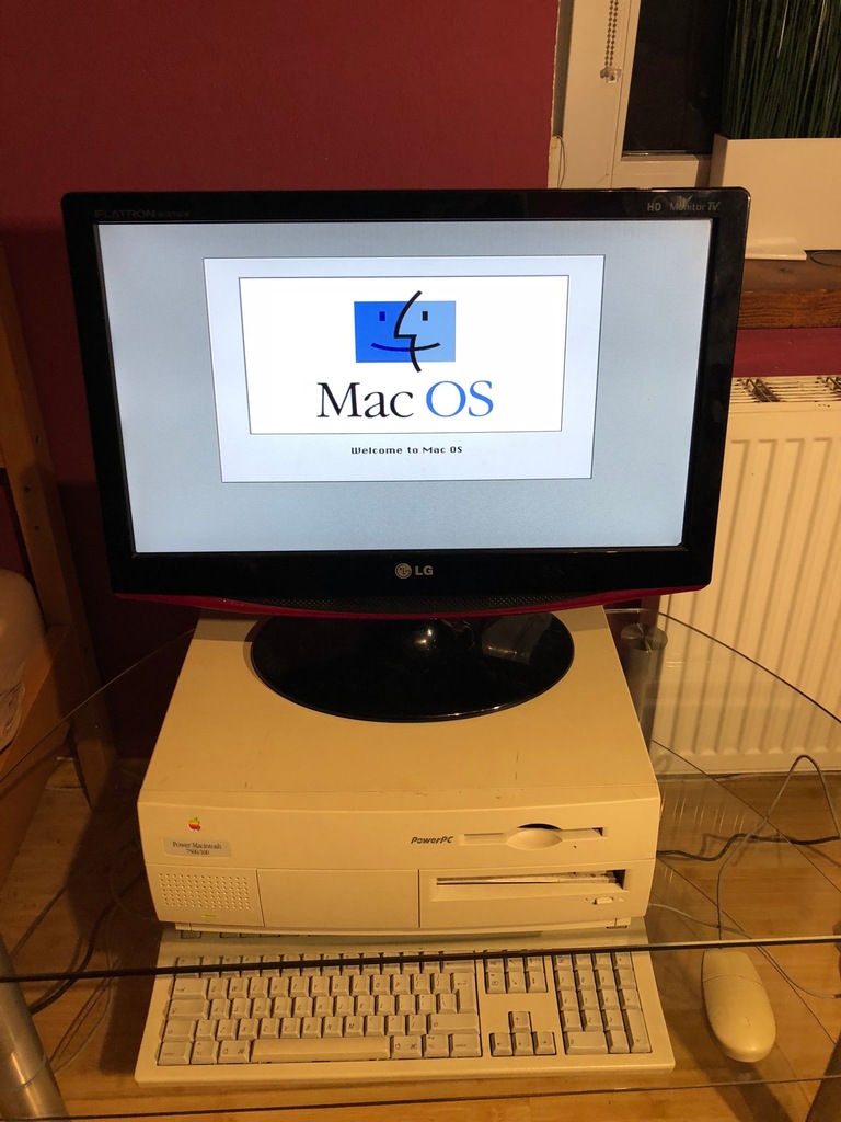 Apple Power Macintosh 7500/100