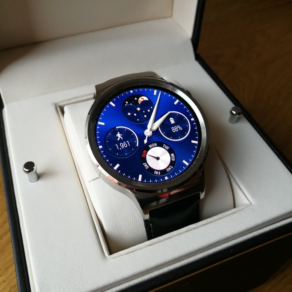 huawei w1 smartwatch