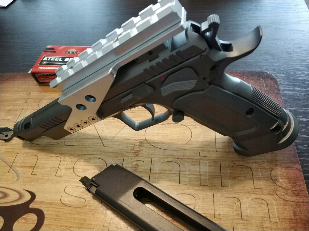 WIATRÓWKA PISTOLET TANFOGLIO GOLD CUSTOM + MAG