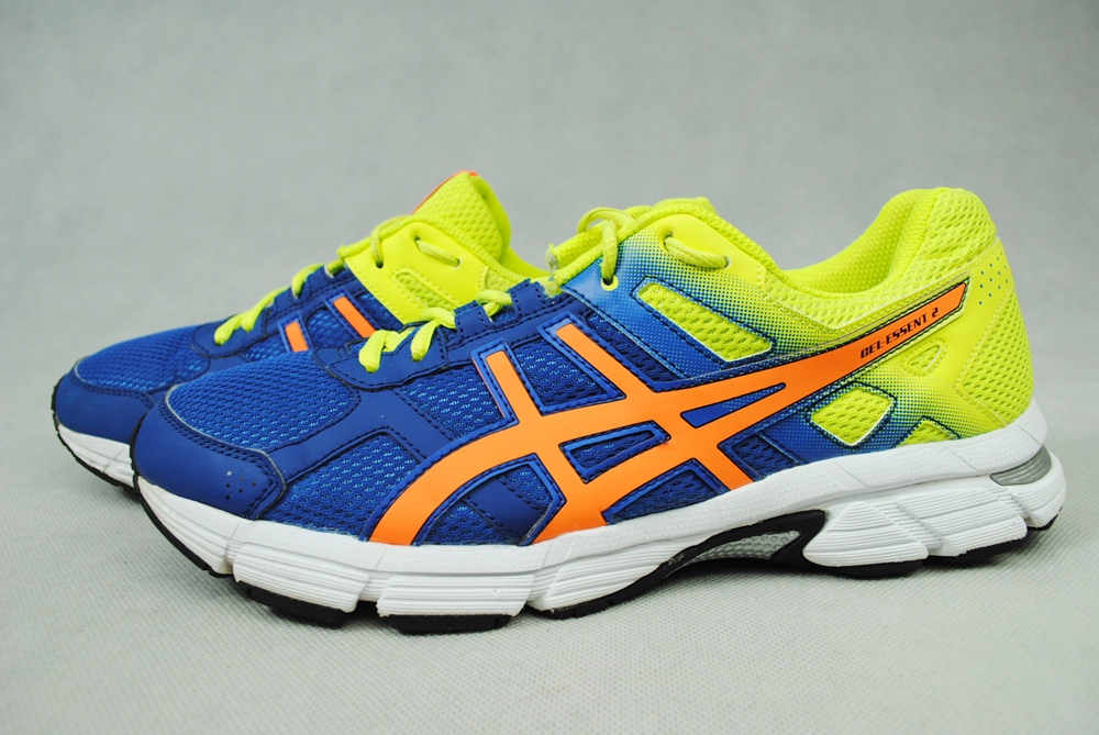 asics gel essent 2