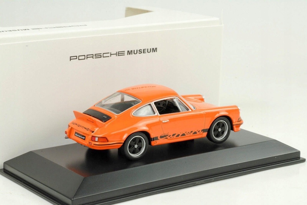 Model Porsche 911 RS 2.7 w skali 1:43, Museum