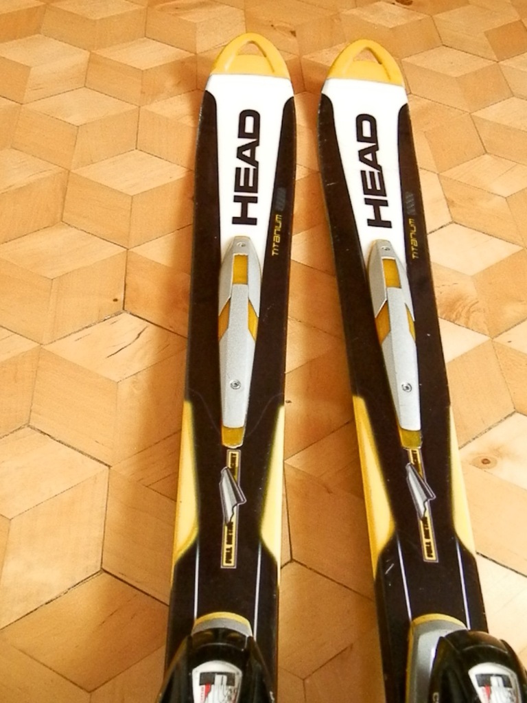 Narty Head Titanium Cyber SX 160 cm