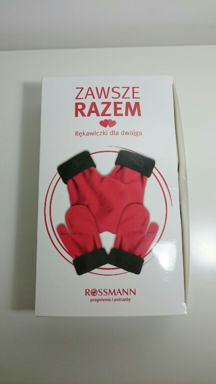 Rękawiczki dla pary Zawsze Razem Rossmann czerwone