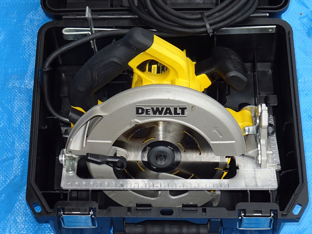 PILARKA DEWALT DWE 575 K Qs 1600W