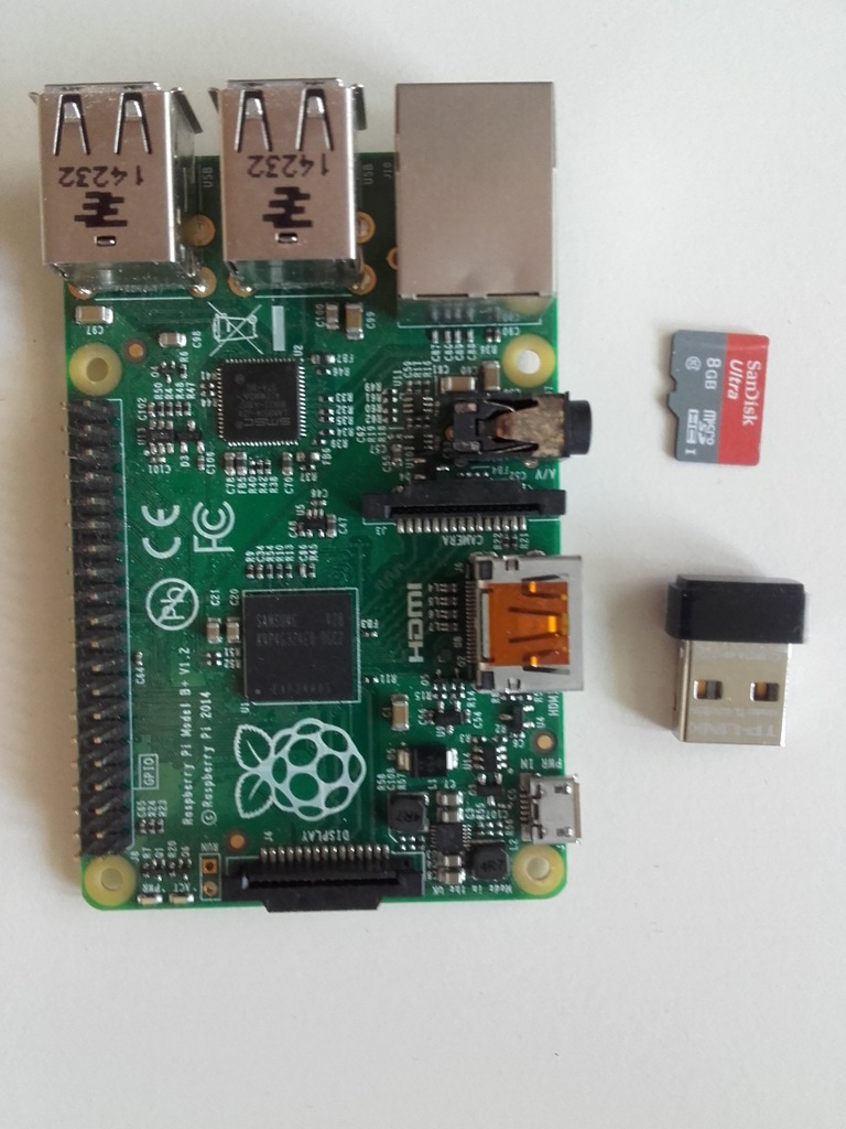 Raspberry pi 2 B+ v1.2 SD 8GB, wifi TP-Link WN-725