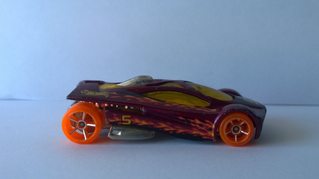 hot wheels slingshot 2001