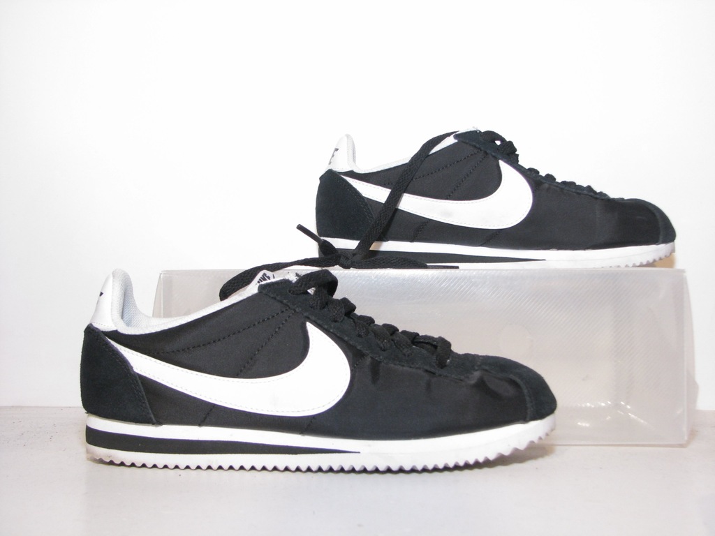 NIKE CLASSIC CORTEZ NYLON 749864-011 38 EU