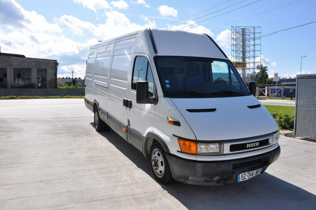 Iveco Daily 35C11 poprawki lakiernicze icd kęty !