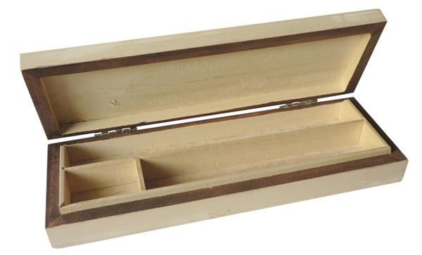 Piórnik drewniany z przegródkami 22,5 cm