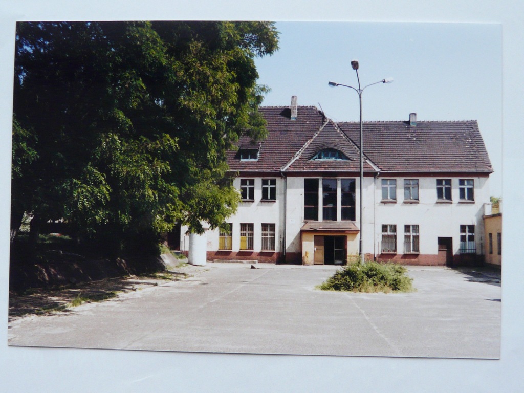 ŚWIĘTOCHŁOWICE ZBURZONY DWORZEC PKP ZDJĘCIE