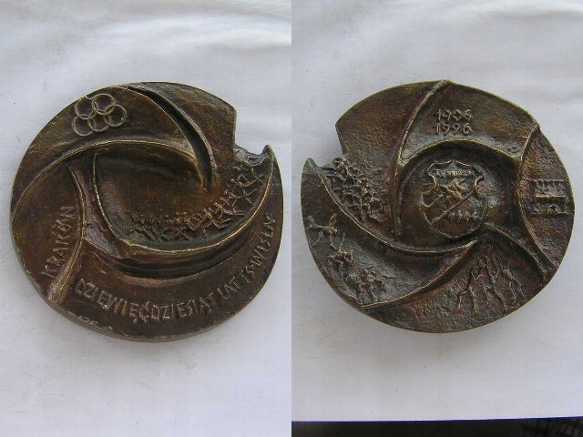 Klub TS WISŁA Kraków - 90 lat 1906-1996 medal lany