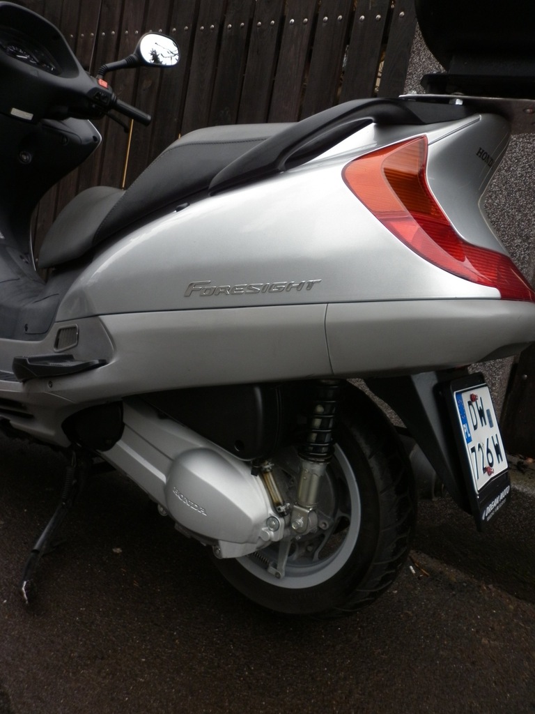 Honda FES 250 foresight 250 ,2004r oryginał 7262448494