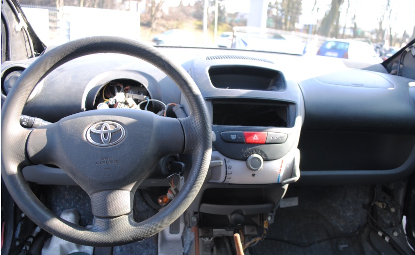 Toyota Aygo I Lift Deska Rozdzielcza