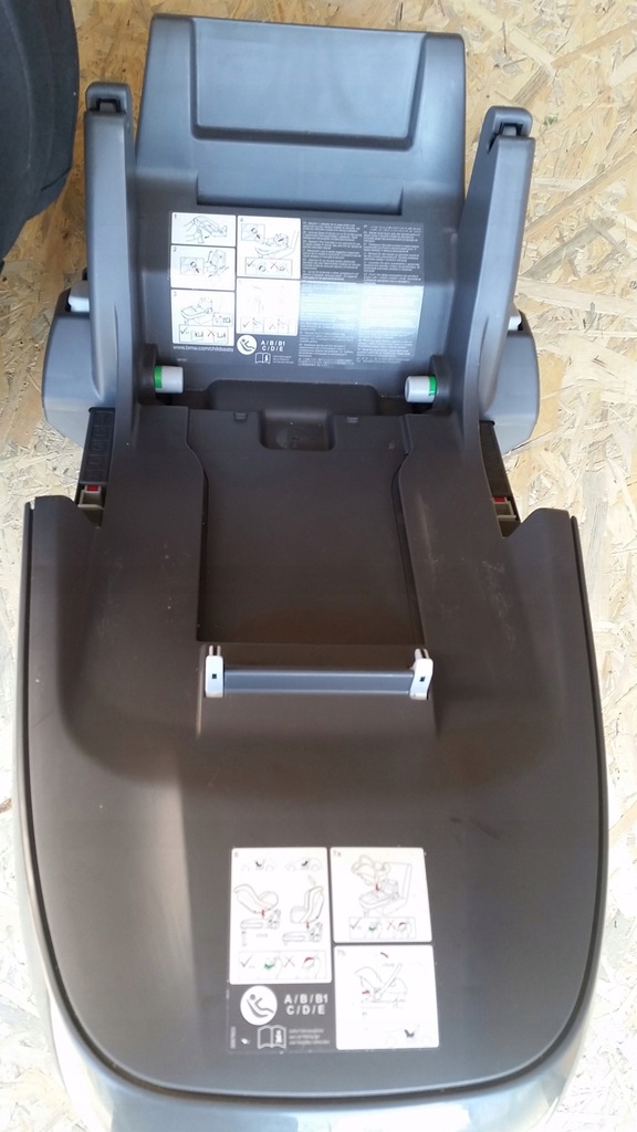 Fotelik samochodowy z bazą takata mini bmw 0-13 kg