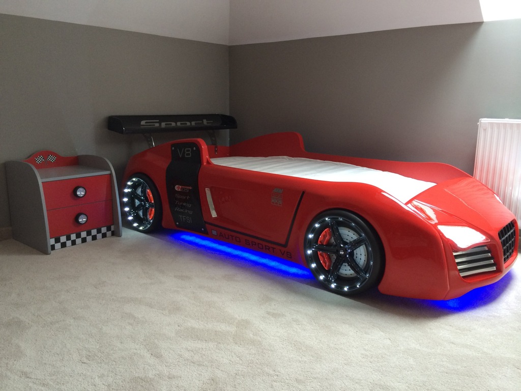 Łóżko dziecięce auto CARS z podświetleniem +matera