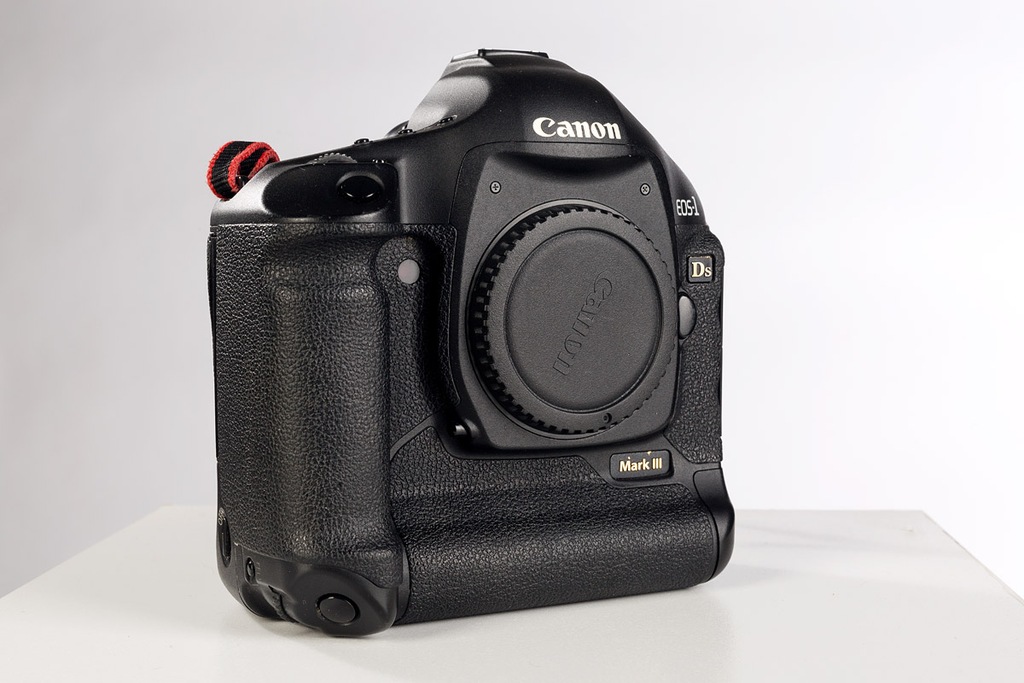 Canon EOS 1 ds mark III pełna klatka