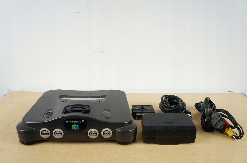 Nintendo 64 konsola + zasilacz + AV | Pol. dyst.