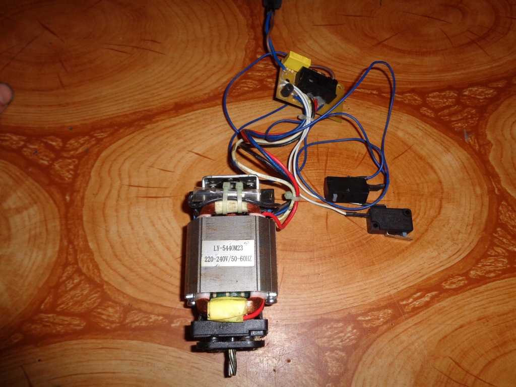 Silnik do niszczarki LY-5440M23 elektronika