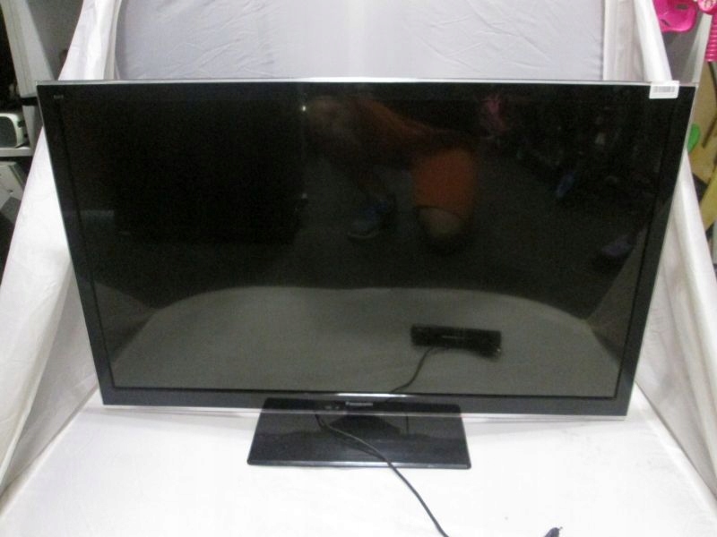 TELEWIZOR PANASONIC TX-L42E5E + PILOT + USZK.MATR