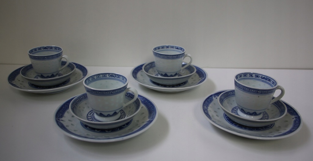 Filiżanki - 4szt. chińska porcelana ryżowa 0213
