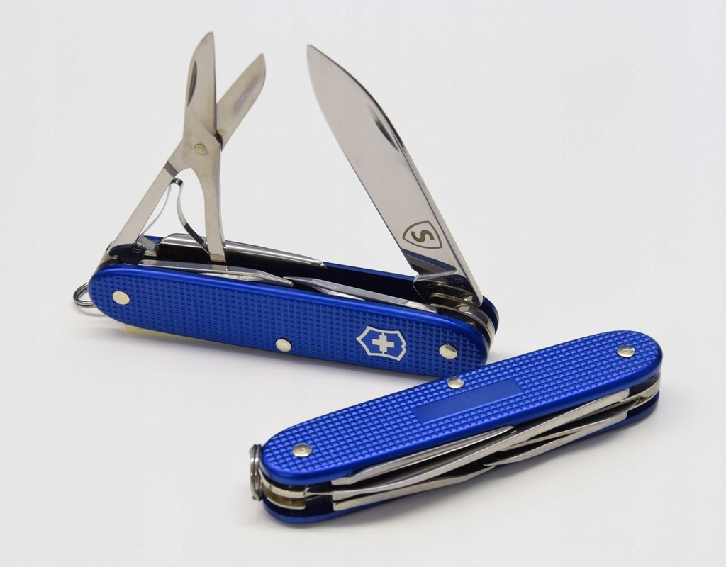 Victorinox pioneer x blue hotsell