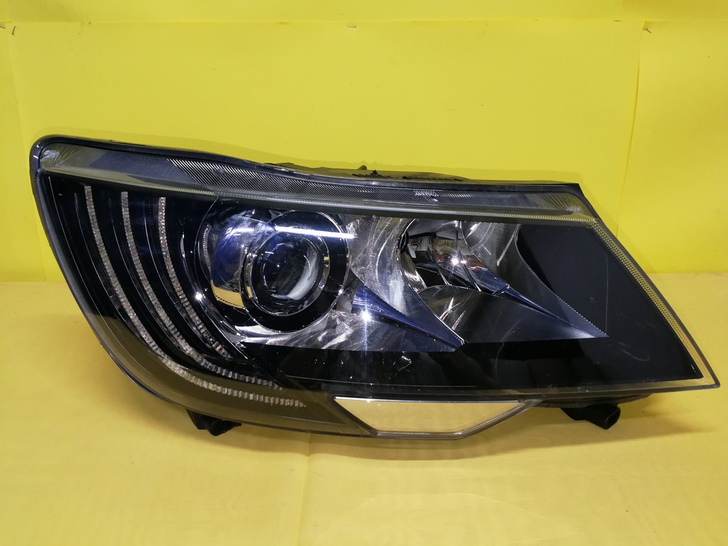 Skoda Superb Ii Lift Lampa Xenon Prawy T H Oficjalne Archiwum Allegro