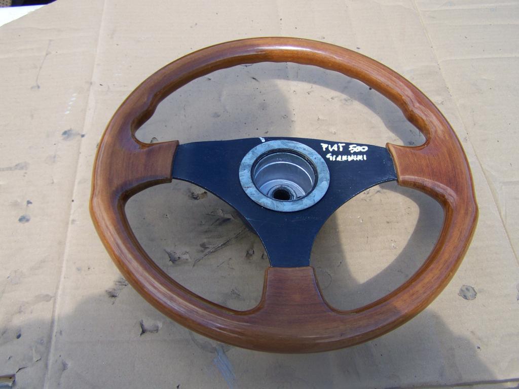Kierownica sportowa GIANNINI +Naba 36 cm
