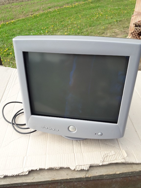MONITOR CRT PŁASKI EKRAN DELL 17 M782p