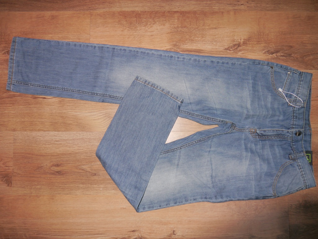 Spodnie jeansowe NOWE CC r. 158