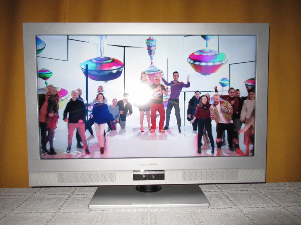Telewizor LED TECHNISAT 32 cale FHD USB MPEG4 !