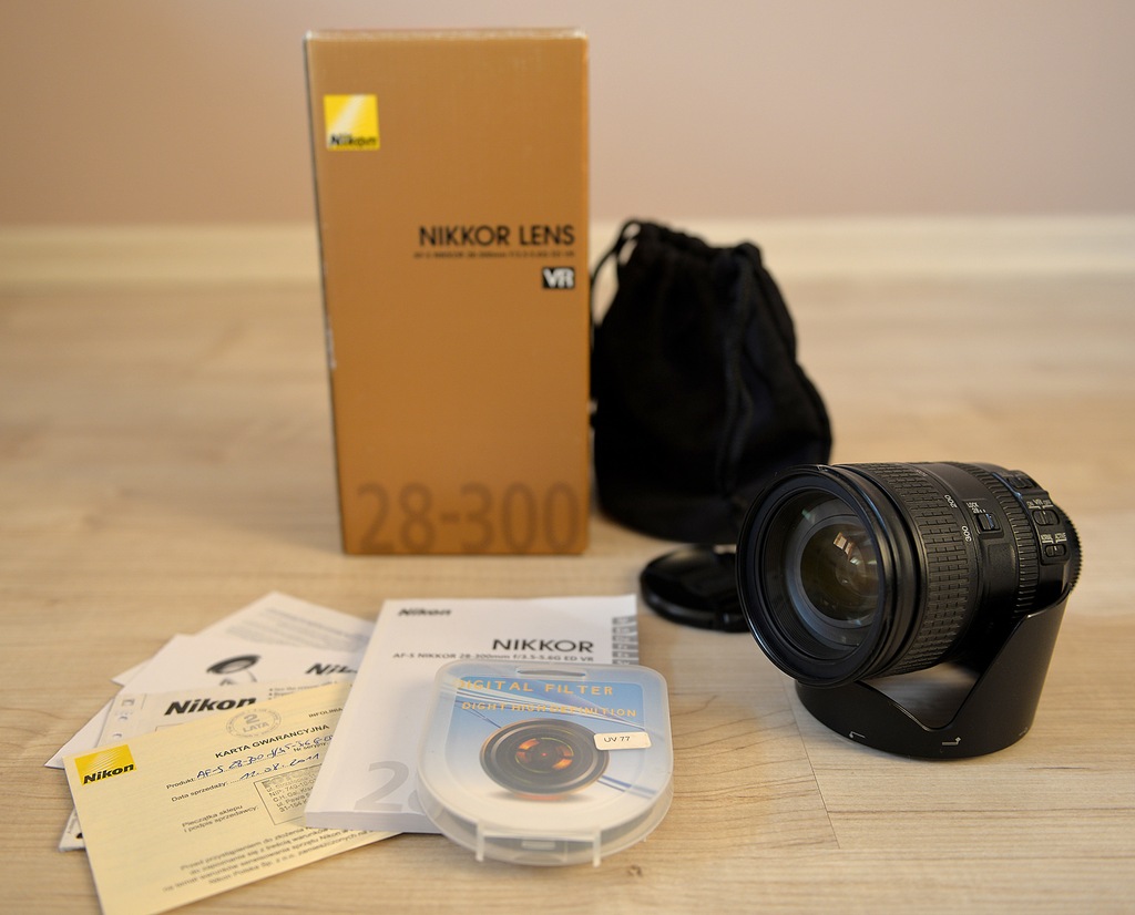 Nikon Nikkor AF-S 28-300 f3.5-5.6G ED VR - KOMPLET