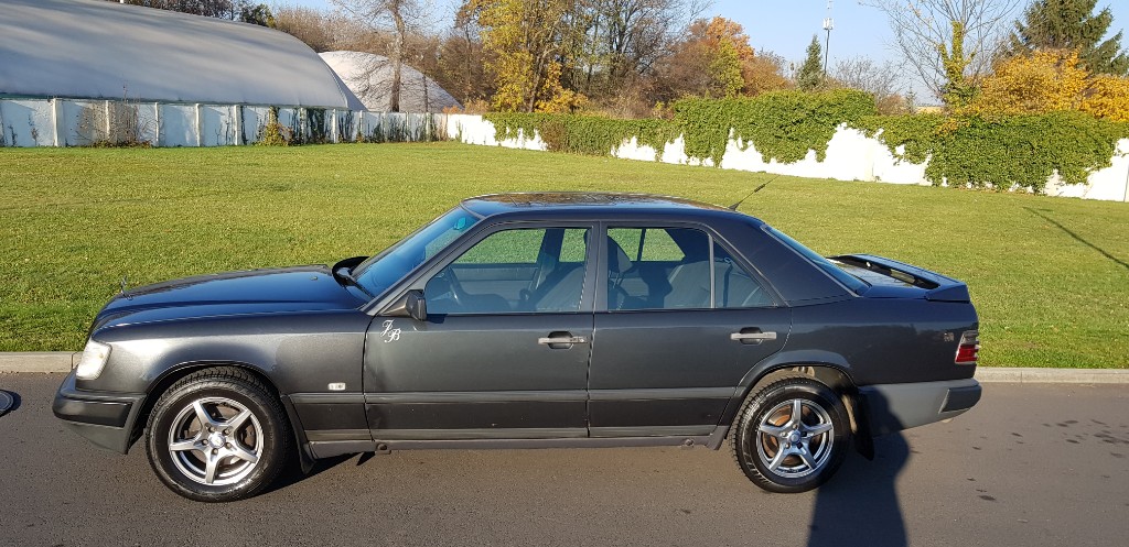 W124 300D Turbo 206000km