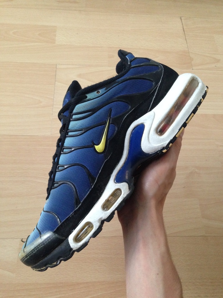 Nike store 98 plus