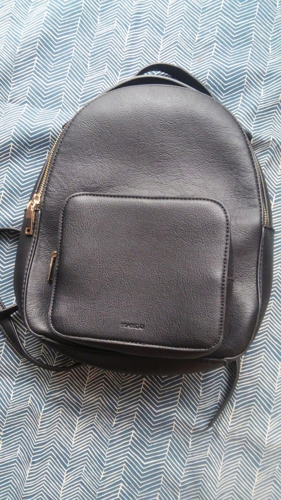 czarny plecak torebka Mango