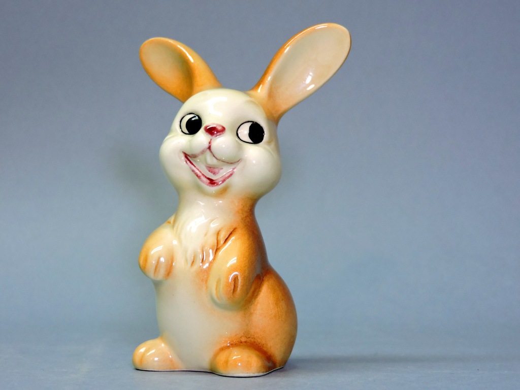 Figurka wesoły królik zając porcelana Goebel 1961