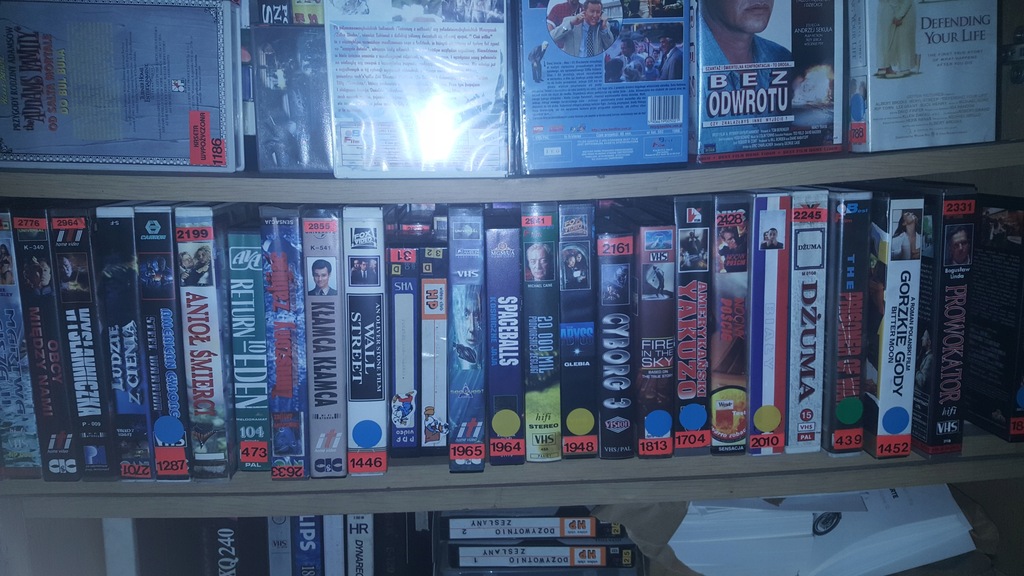 Kasety Wideo VHS z lat 80 ok. 500 szt.