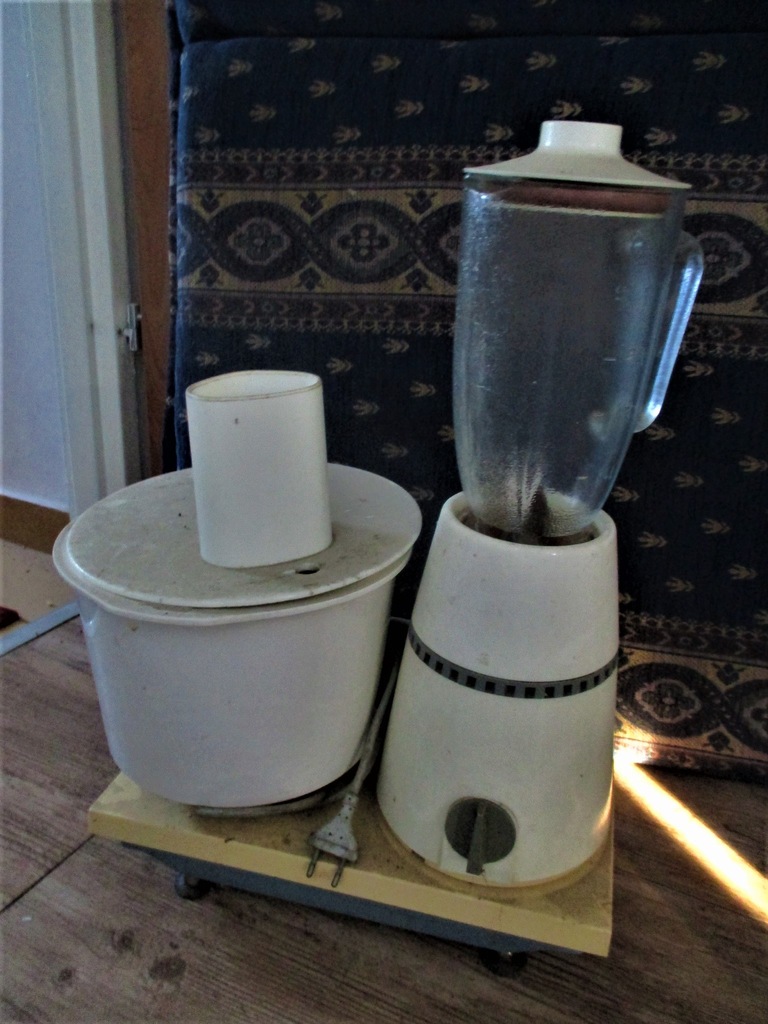 ROBOT KUCHENNY KM 8 - PRL