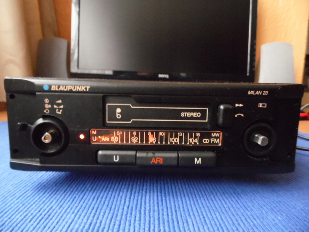 Radio samochodowe Blaupunkt Milan - lata 80-te