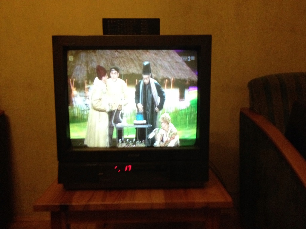 telewizor otake 21 cali z pilotem i telegazetą